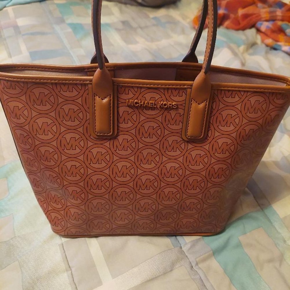 Michael Kors bag